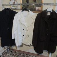 Nr. 3  capi spalla firmati tg. 46-44-54(€ 25/€ 30)