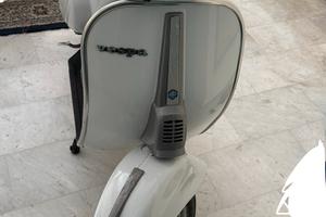 Piaggio Vespa 50 Special - Bianca