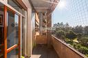 moderno-bilocale-con-balcone-cantina-e-box-auto