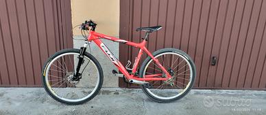 Mountain bike Fuji 