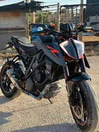 ktm superduke 1290 r
