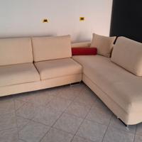 DIVANO ANGOLARE CON CHAISE LONGUE