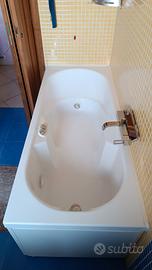 vasca idromassaggio Jacuzzi projecta