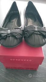 Ballerine in pelle nera Num. 39 - APEPAZZA