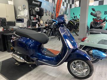 Piaggio Vespa 125 Primavera E5+ CHIAVI IN MANO