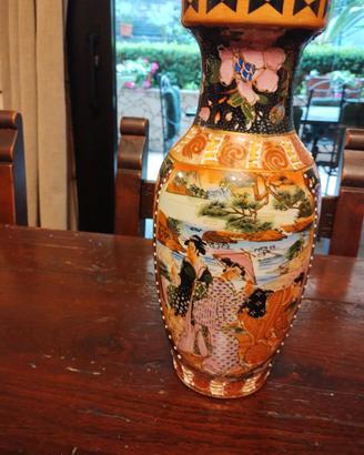 Pregiato Vaso Giapponese con Geishe
