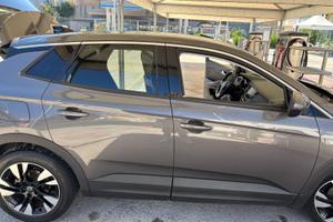 Opel Grandland X Elegance 1.5 Diesel - Sempre Tagl