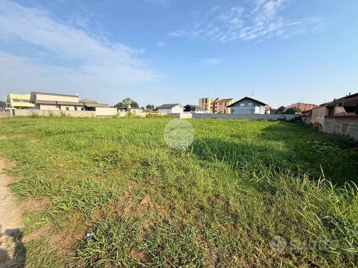 TER. RESIDENZIALE A BORGO VERCELLI - Vista 3