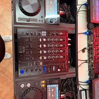 Consolle dj  pioneer djm 750 xdj 700