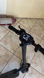 Monopattino elettrico Ducati Pro II Evo 350W