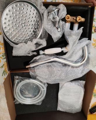 Set rubinetteria e doccia Bugnatese