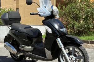 Aprilia Scarabeo 250 I.E ,2008 Bauletto Parabrezza