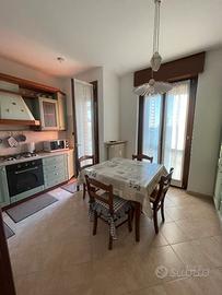 Gazzera ampio e luminoso appartamento 3 camere