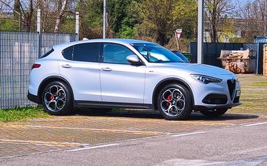 Alfa Romeo Stelvio 2.2 190cv