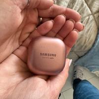 Samsung airbuds