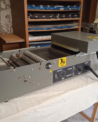 Termografo SUNRAISE INC. modello S-12 da banco