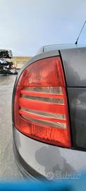 SKODA SUPERB 2004 - STOP POSTERIORE SINISTRO