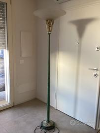 Lampada a stelo da terra