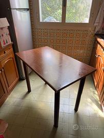 Tavolo legno e metallo