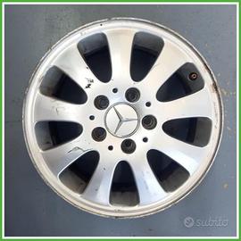 Cerchio Singolo in Lega Mercedes Classe A W169 15