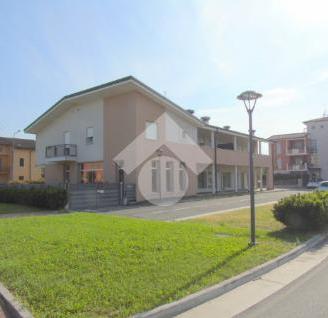 NEGOZIO A BORGOSATOLLO