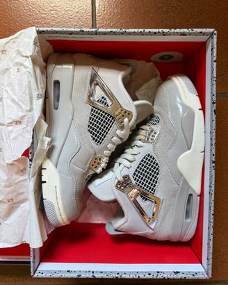 Nike Air Jordan 4 Frozen Moments