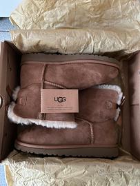 UGG MINI BAILEY BOW