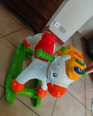 Cavallino dondolo gioco