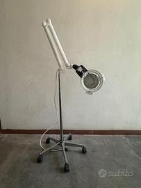 Lampada per osservazione medico