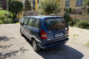 Opel Zafira DTI 2.2 da 7 posti