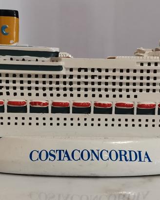 Costa Concordia modellino