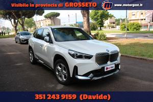 BMW iX1 edrive 20 X-Line