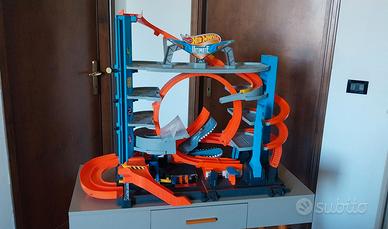 HOT WHEELS - Pista Garage delle acrobazie