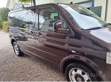 Volkswagen Multivan 2.5 TDI/174CV 4motion Highline