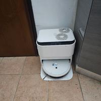 Robot lavapavimenti