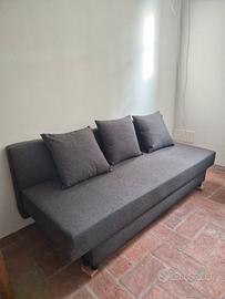 Divano letto matrimoniale
