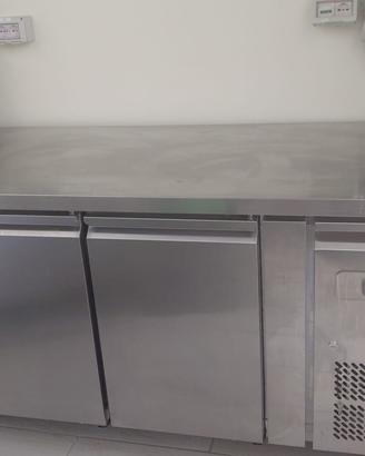 attrezzatura negozio alimentari