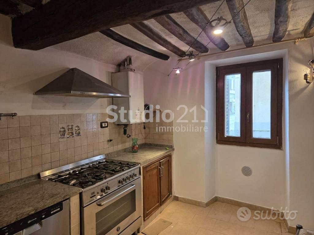 Appartamento di 90 m² con 4 locali a Figline e Inc - Vista 4