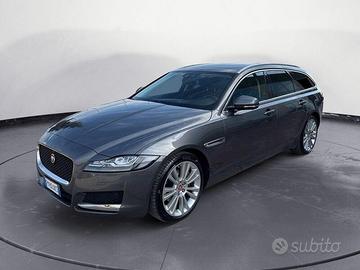Jaguar XF Sportbrake 2.0 D 240 CV AWD aut. Pr...