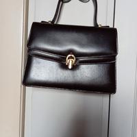 Piccola borsa vintage di vitello marrone