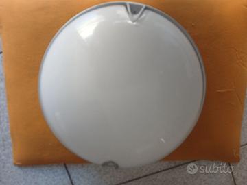 Lampada tonda da parete Nuova in vetro bianco