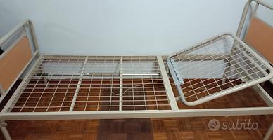 letto con sponde per anziani