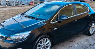 Opel Astra j 125cv .. motore nuovo 