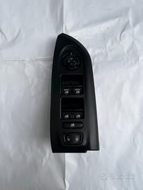 Pulsantiera alzavetri anteriore sx Fiat 500X