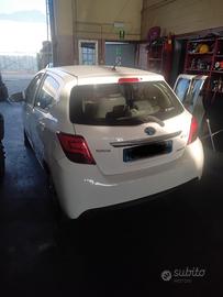 TOYOTA YARIS HYBRID