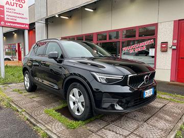 VOLVO XC 40 2.0 B3 MHEV