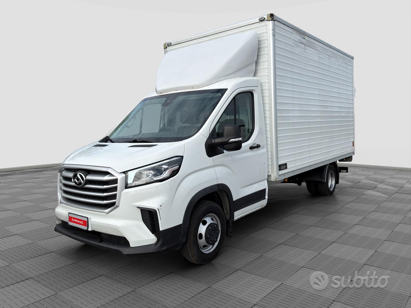 Maxus Deliver9