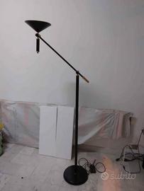 Lampada piantana alogena