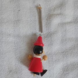 Pinocchio con molla