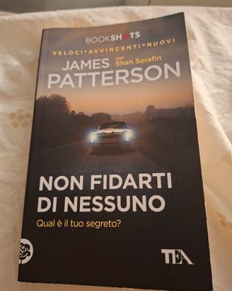 non fidarti di nessuno